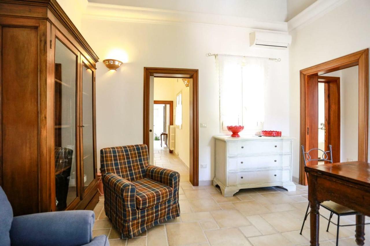 Palazzo Candido Suites & Apartments - Sit Apartment レッチェ エクステリア 写真