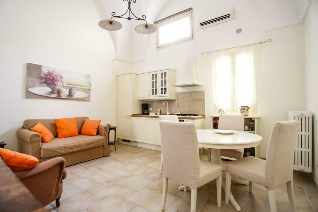 Palazzo Candido Suites & Apartments - Sit Apartment レッチェ エクステリア 写真